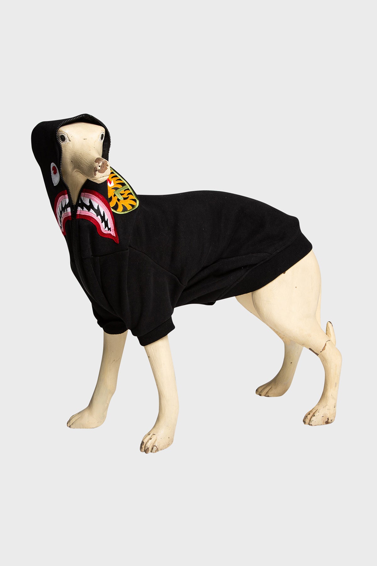 Dog 2024 shark hoodie