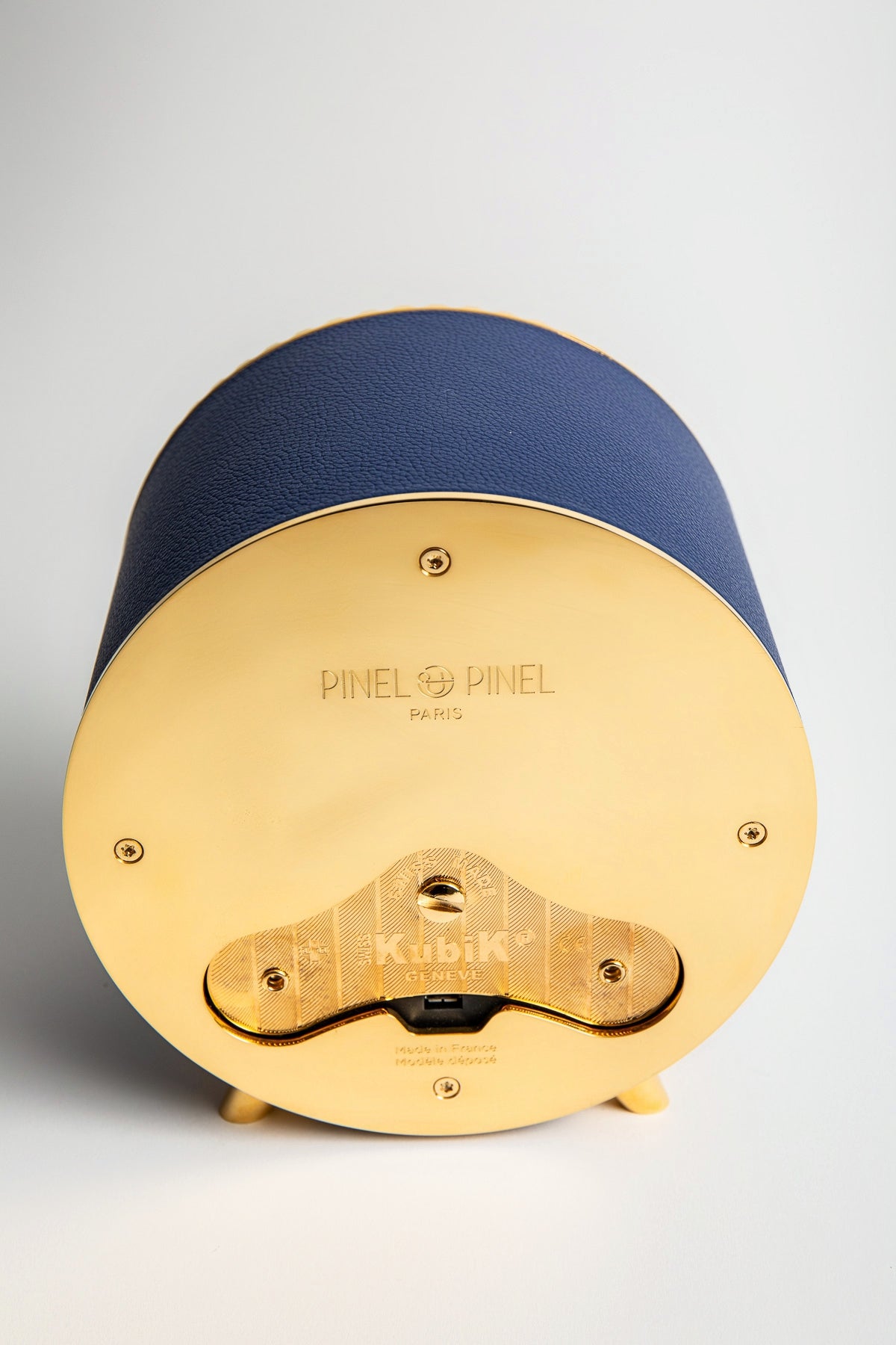 PINEL ET PINEL | TWIN SUB GOLD/CALFSKIN WATCH WINDER - MAXFIELD LA