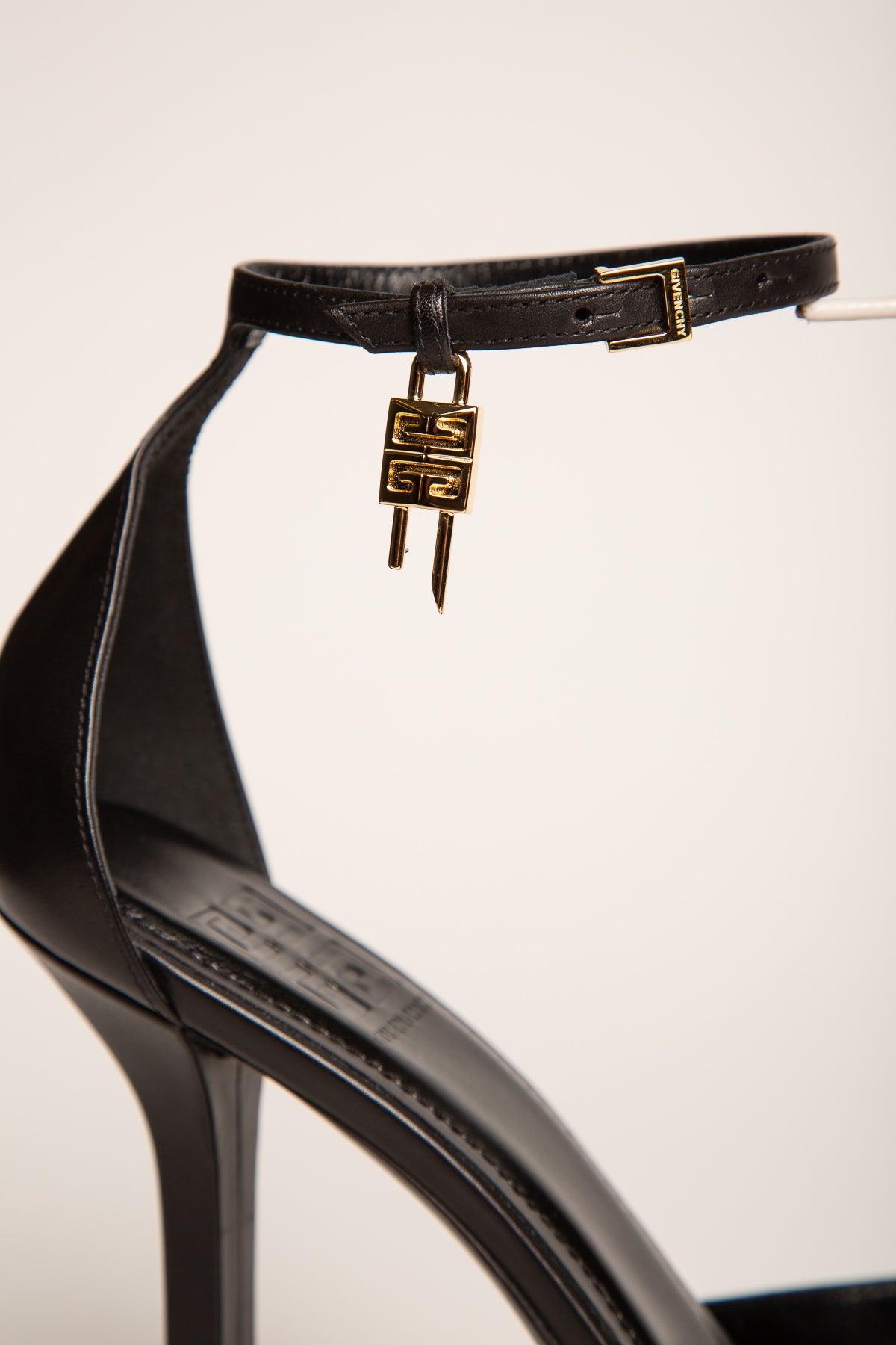 GIVENCHY | G LOCK POINTY TOE PLATFORM PUMPS