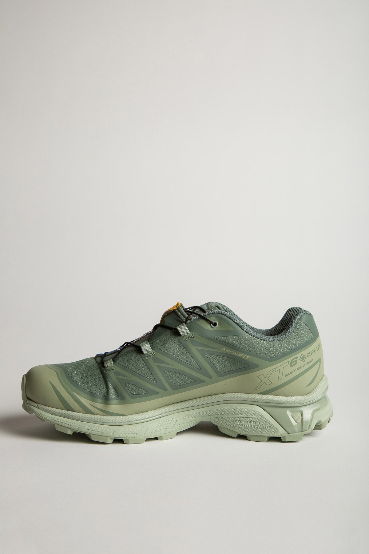 SALOMON | XT-6 GTX SNEAKERS