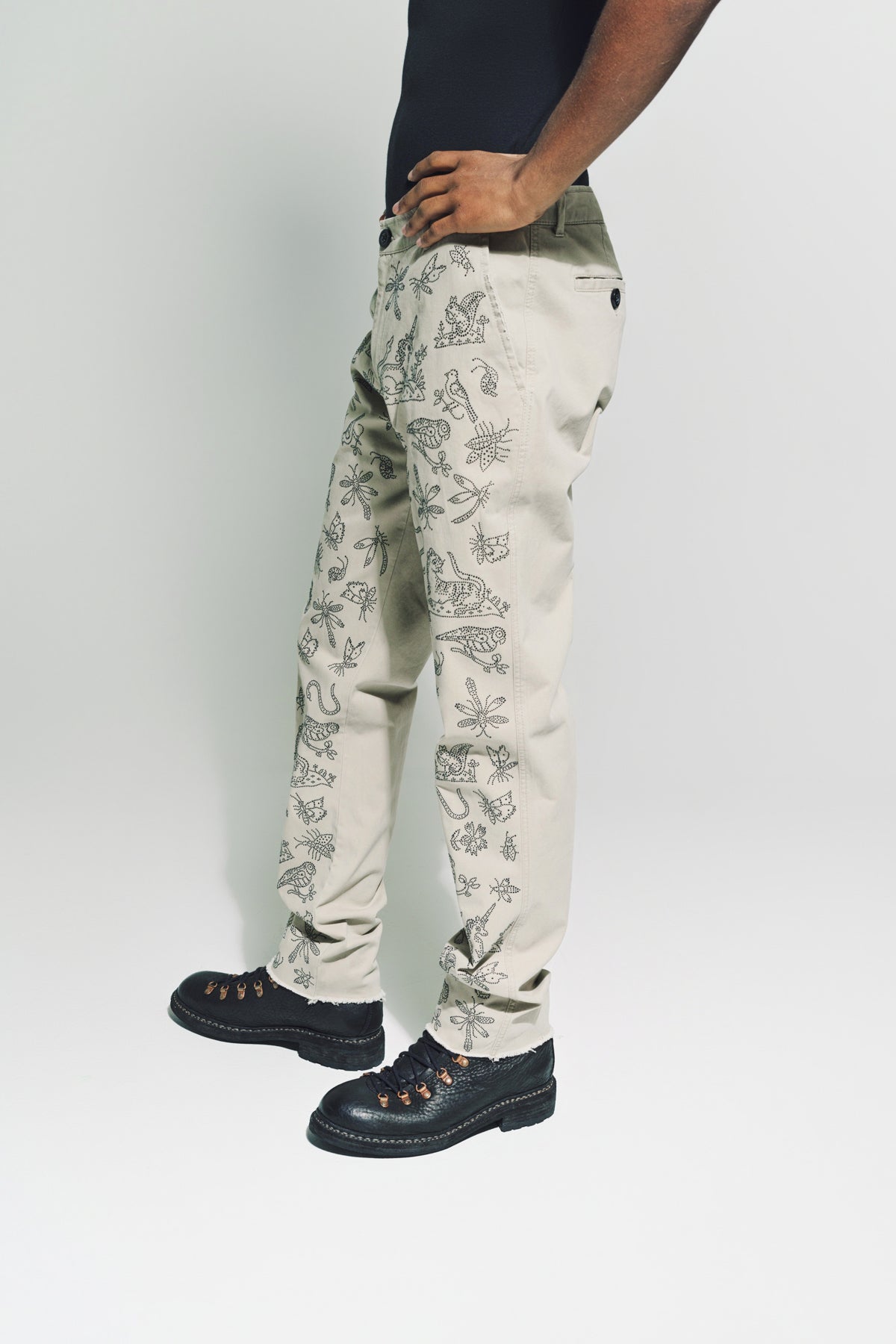 LIBERTINE | ‘ELIZABETHAN STUMP WORK’ CHINOS