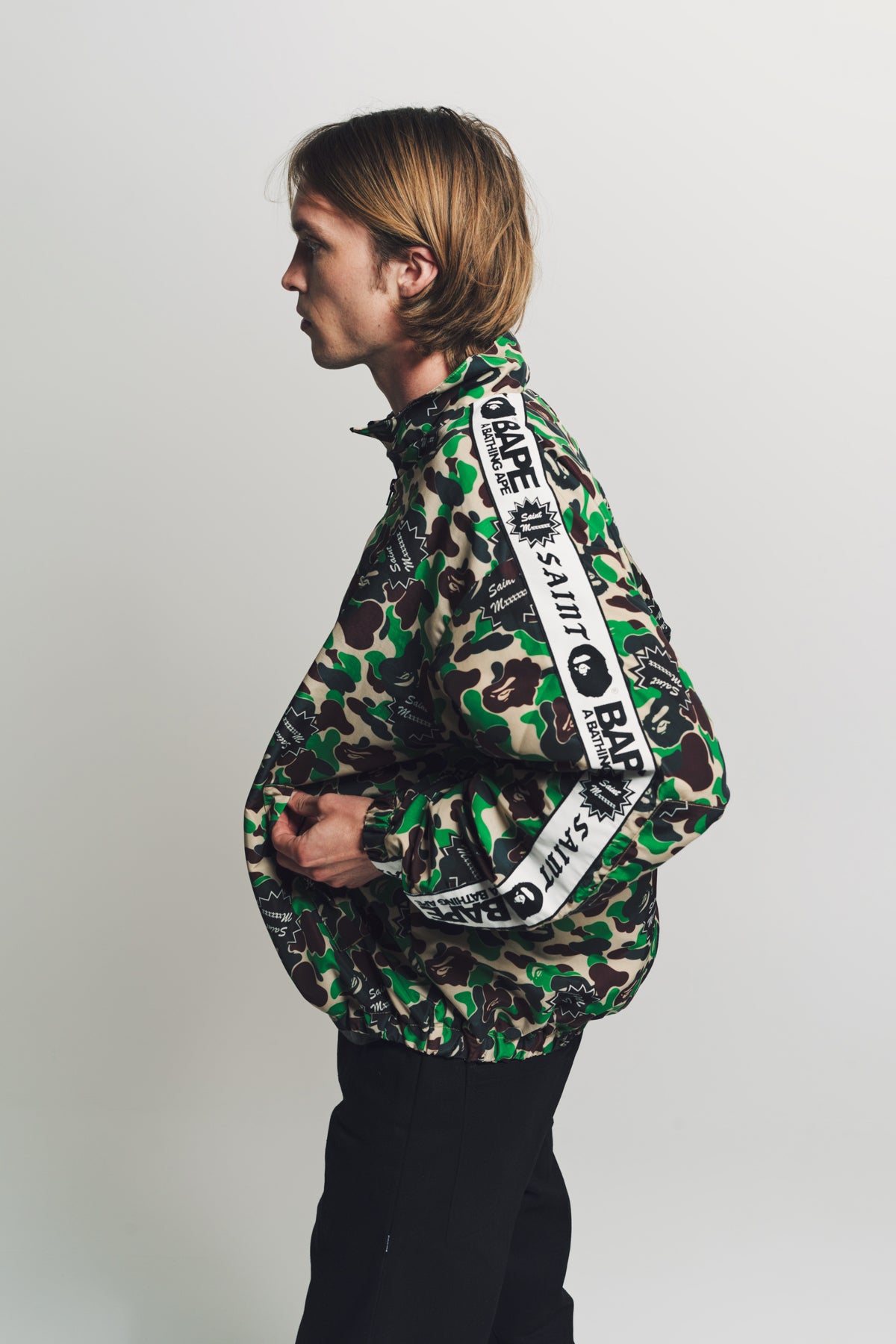 A bathing ape outlet track suit