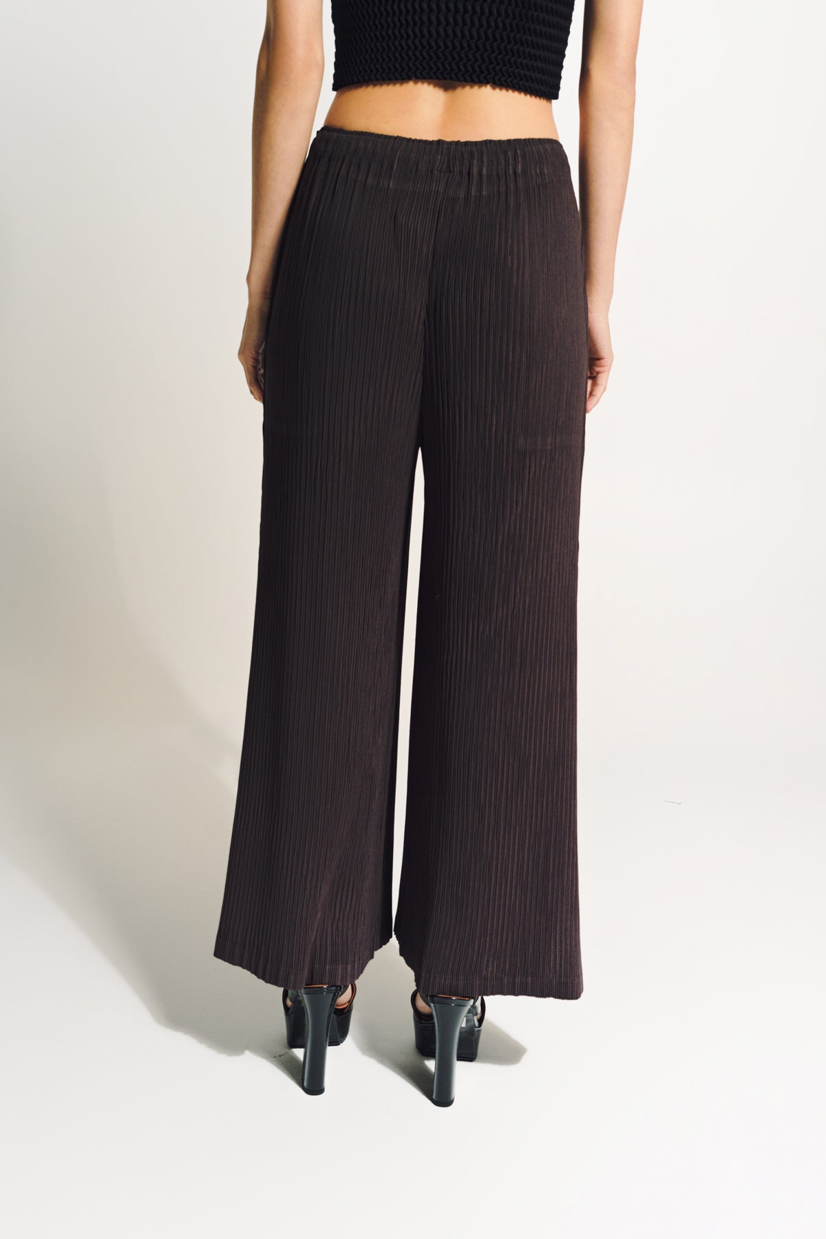 ISSEY MIYAKE | HATCHING PLEAT PANTS