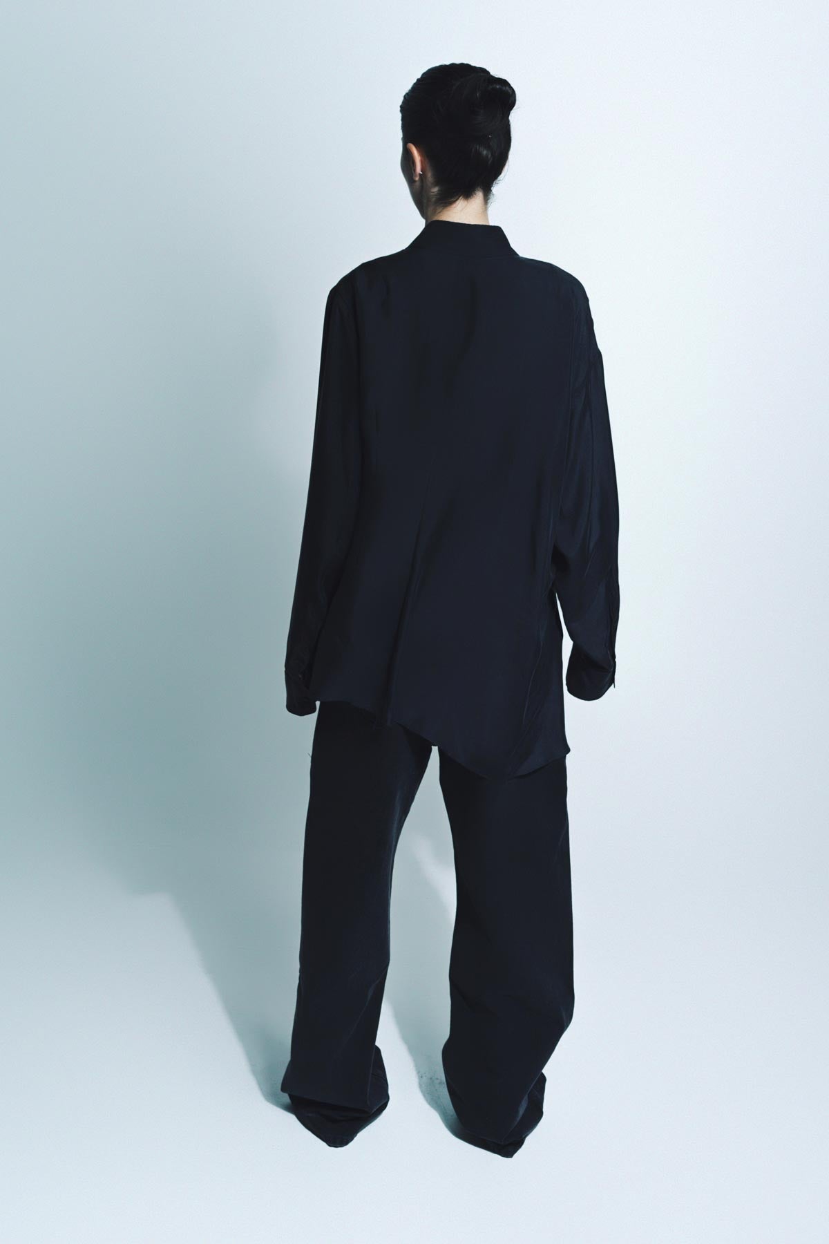 ANN DEMEULEMEESTER | JULA DROPPED SHOULDER LONG SLEEVE SHIRT