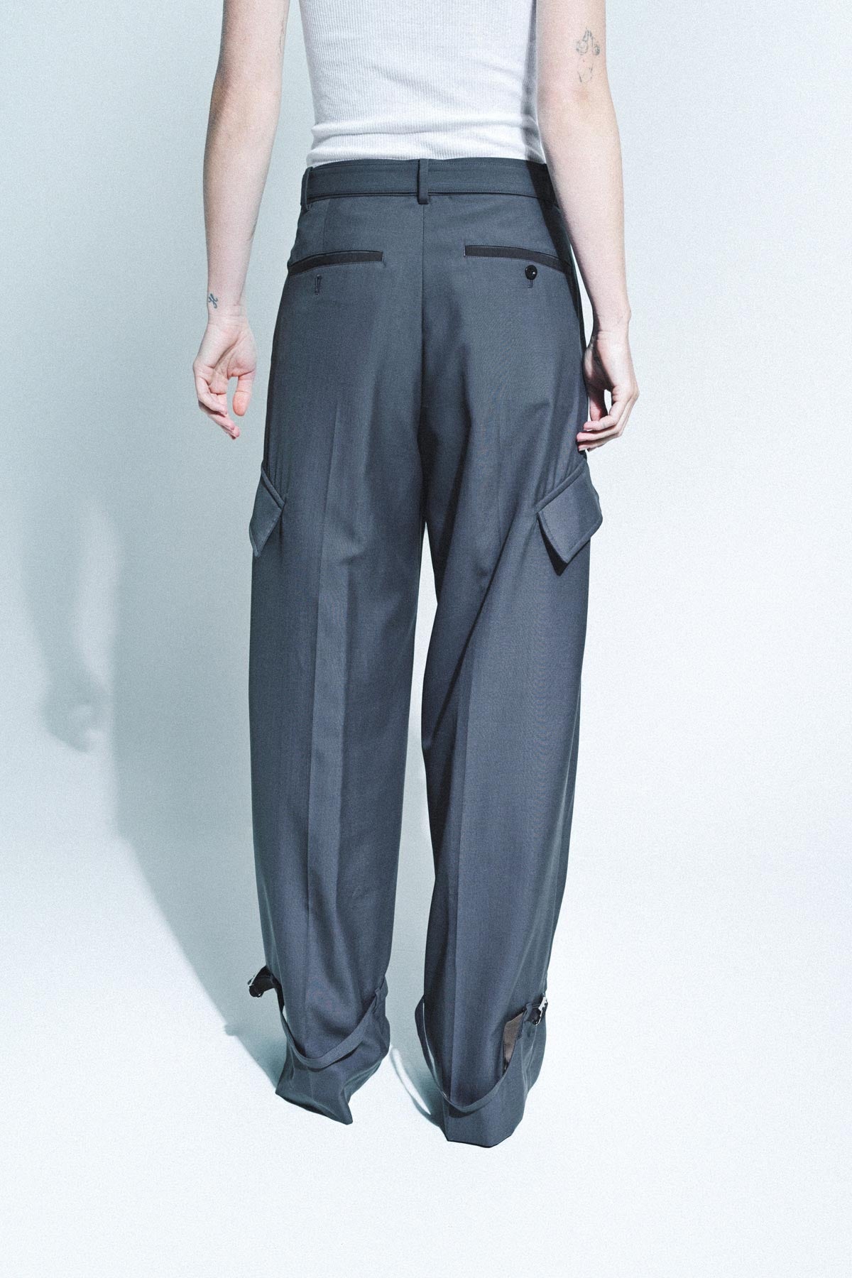 SACAI | SUITING PANTS