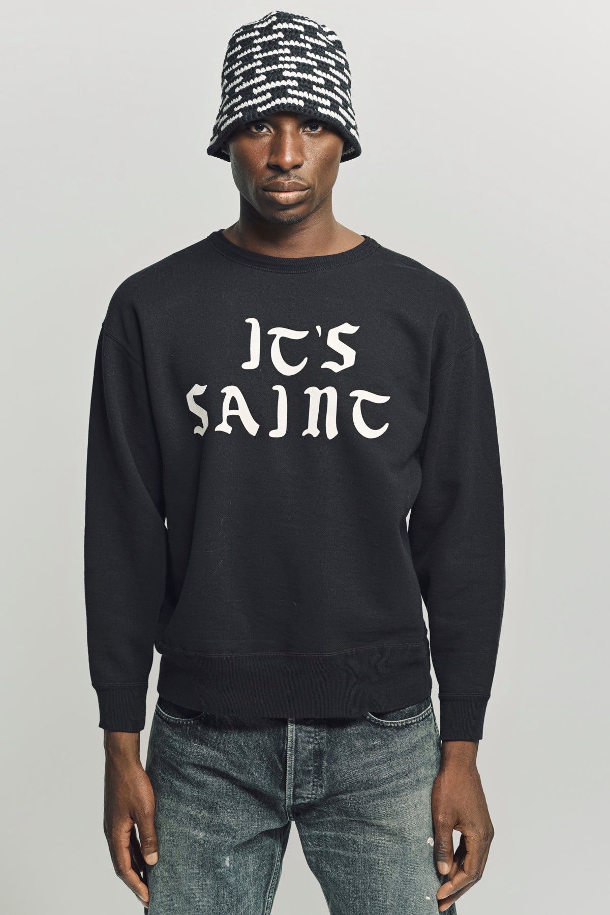 SAINT MICHAEL | IT'S SAINT CREWNECK