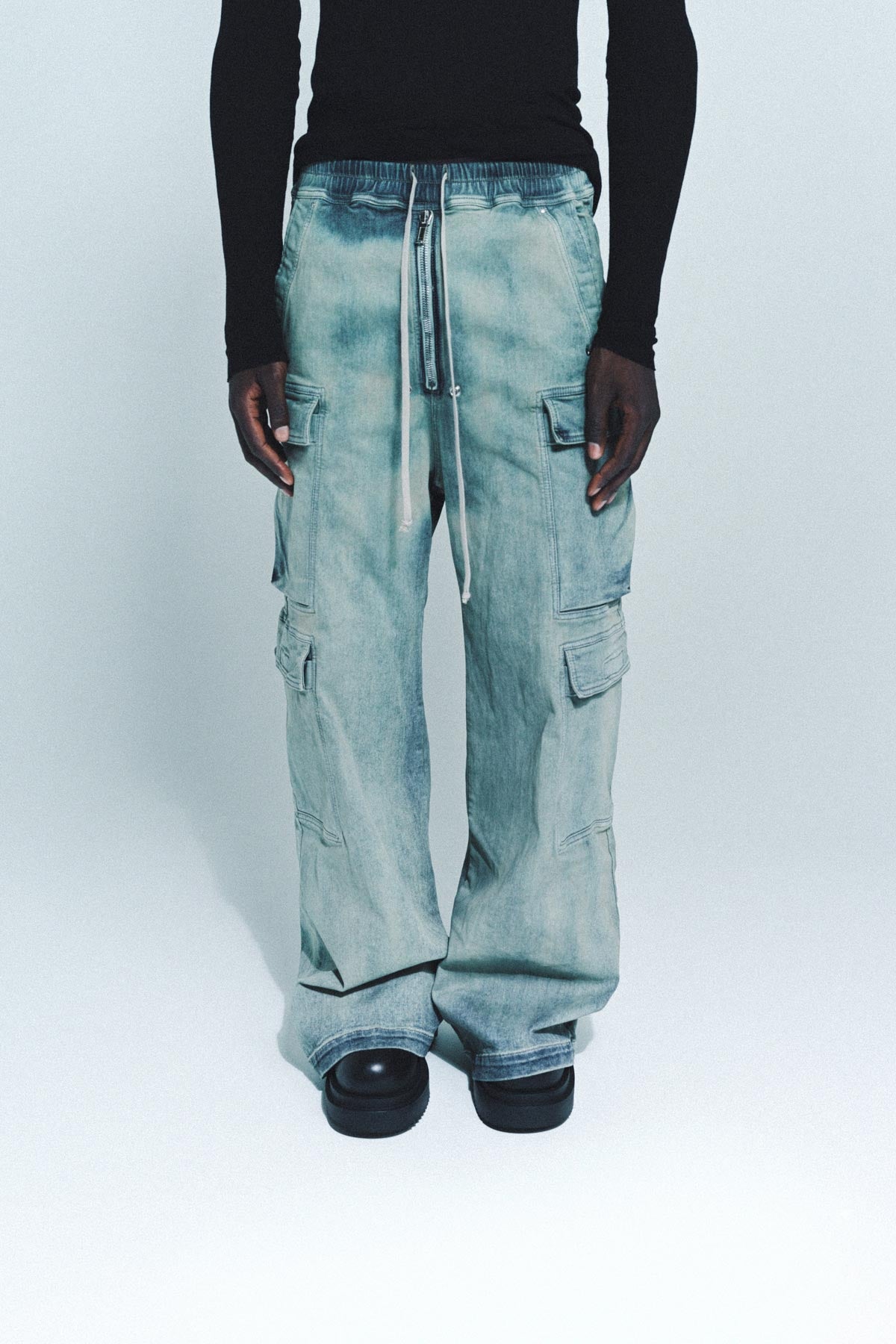 RICK OWENS DRKSHDW | DOUBLE CARGO JUMBO BELA JEANS