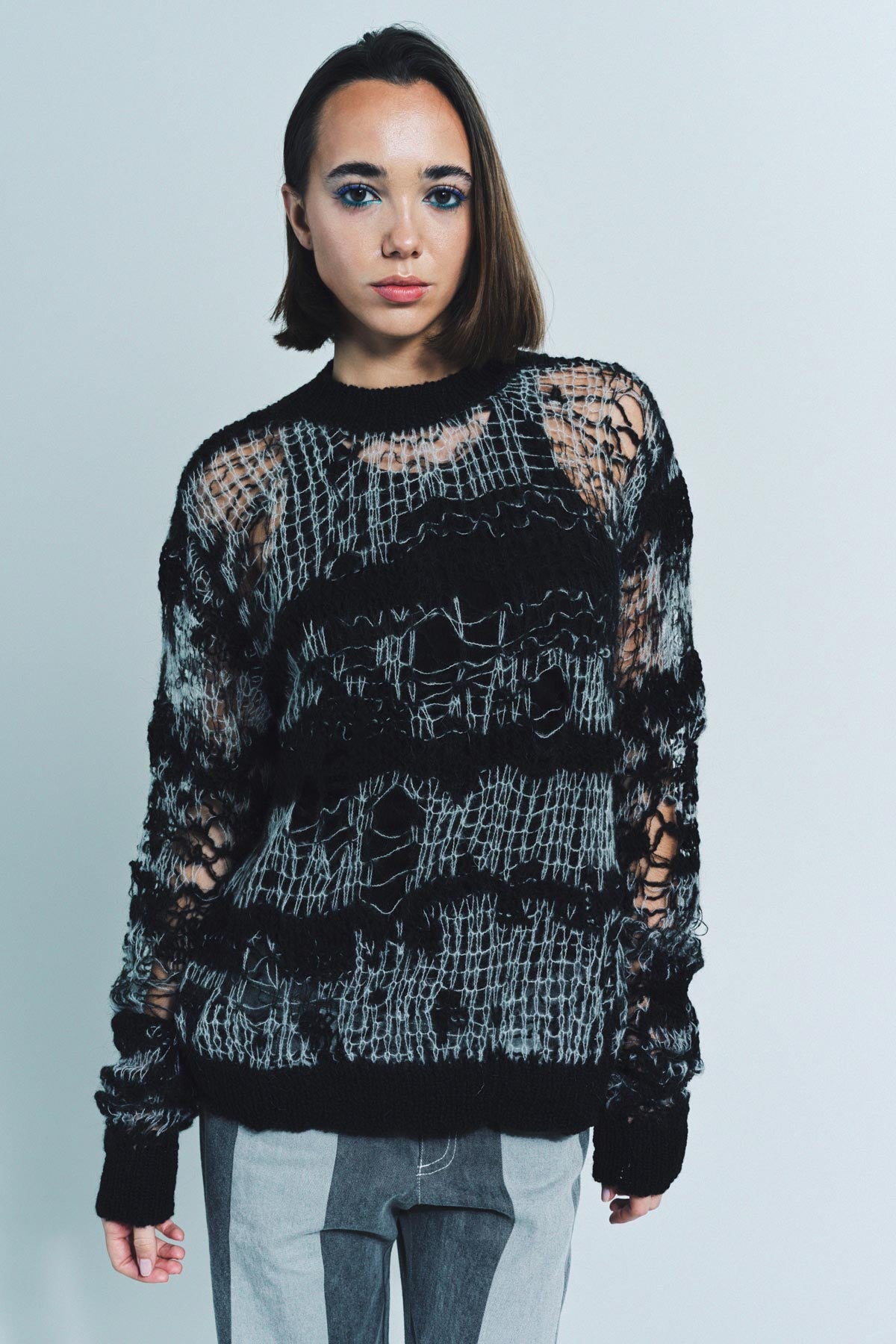 PAULA CANOVAS DEL VAS | WRECKED JUMPER