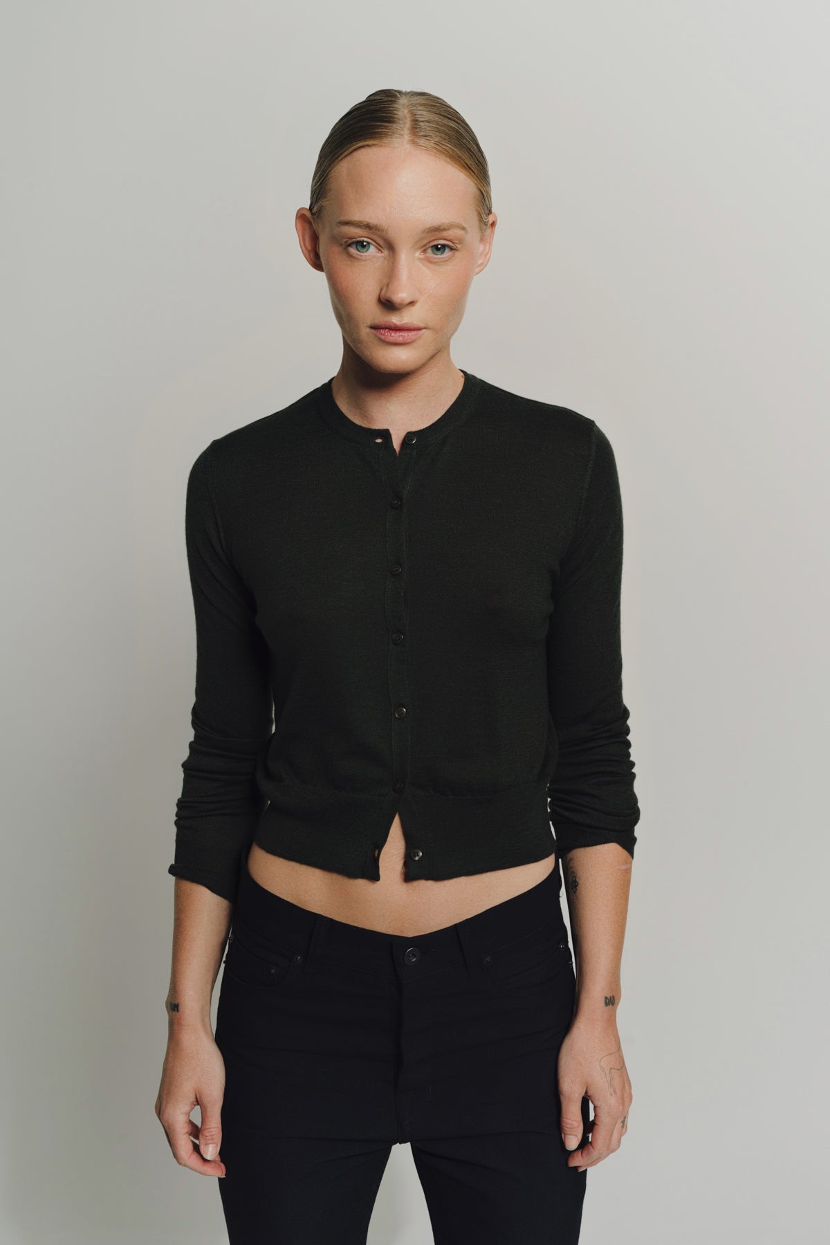 LARS ANDERSSON | CROPPED CARDIGAN