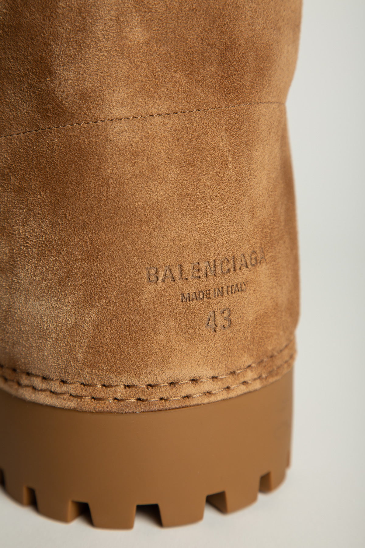 BALENCIAGA | ALASKA LOW BOOTS