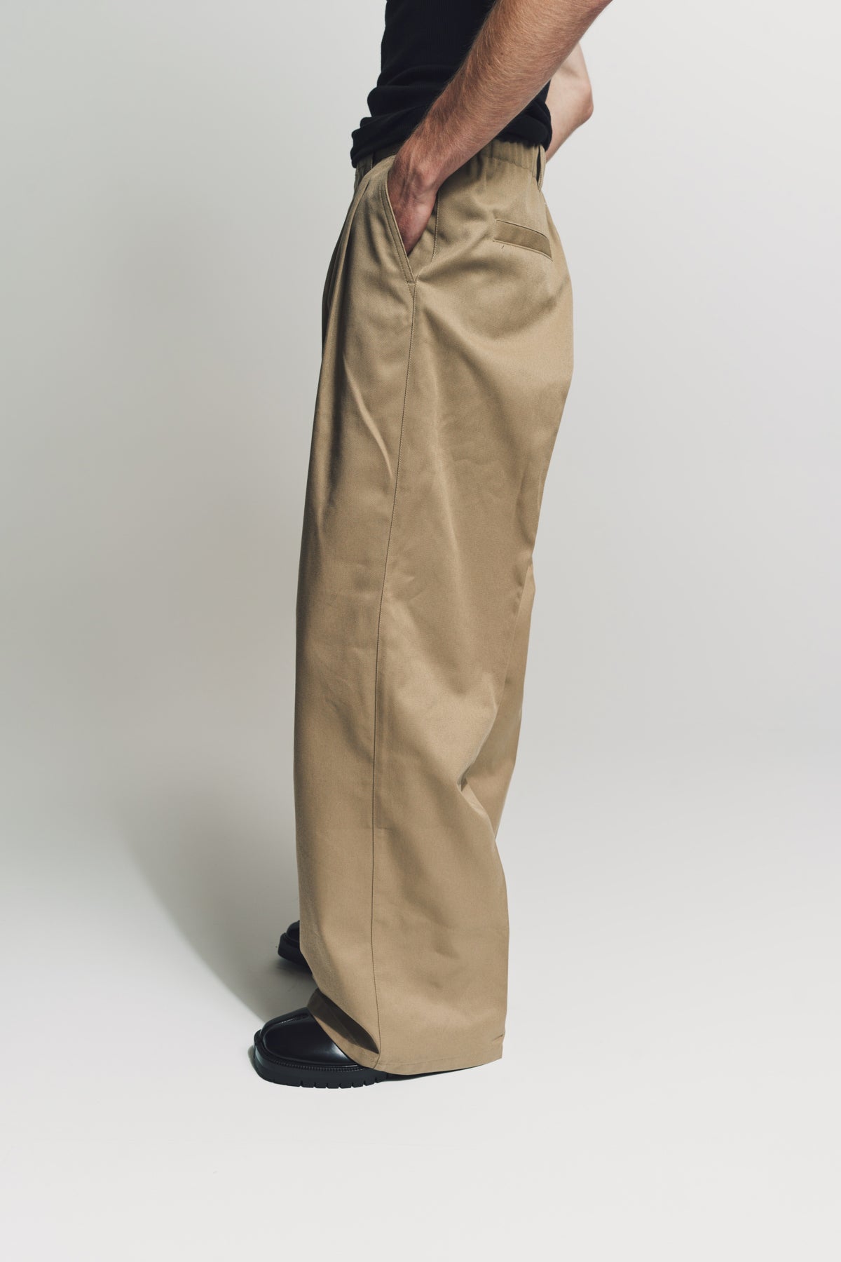 MAISON MARGIELA | SKATER CHINO TROUSERS