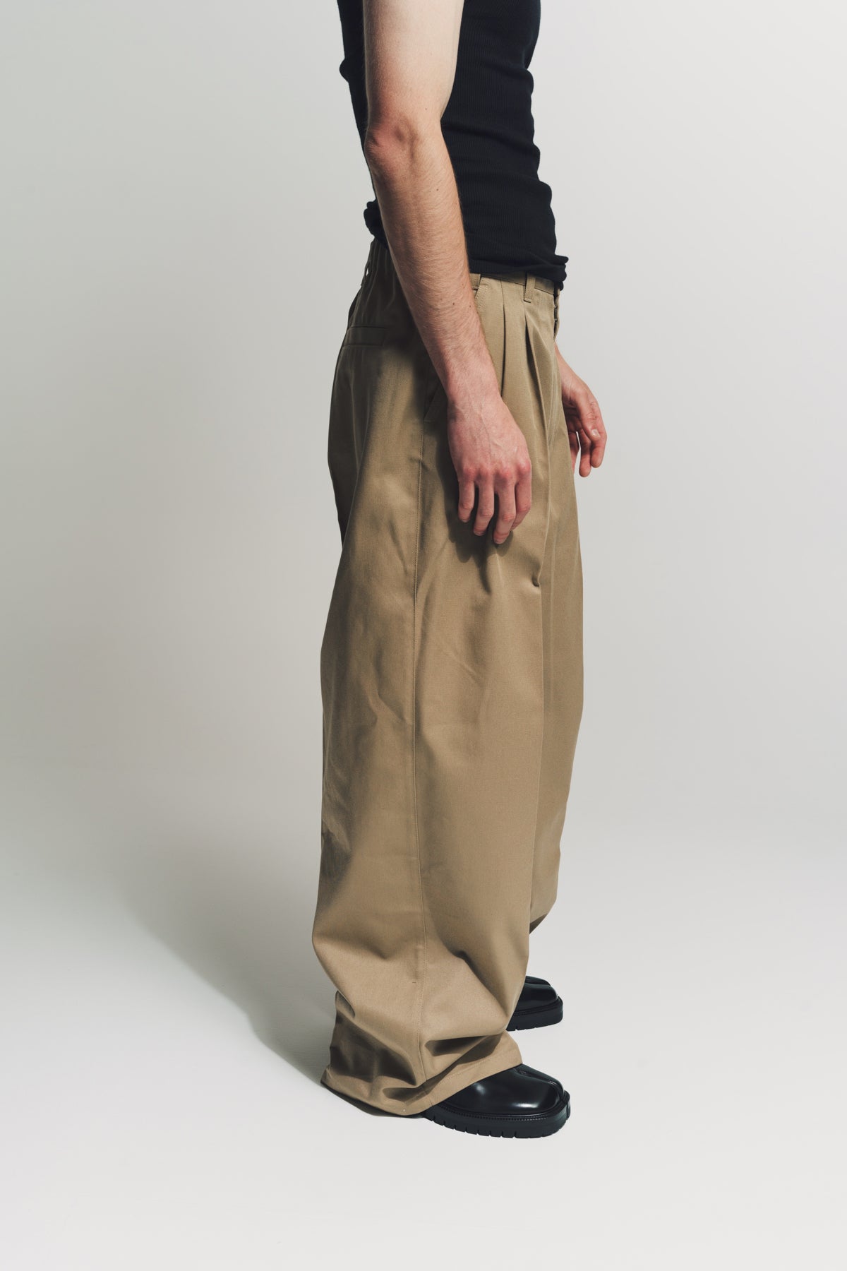 MAISON MARGIELA | SKATER CHINO TROUSERS