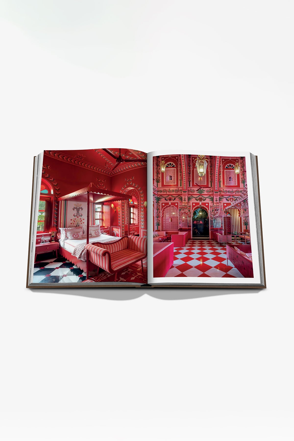 ASSOULINE | SECRET STAYS