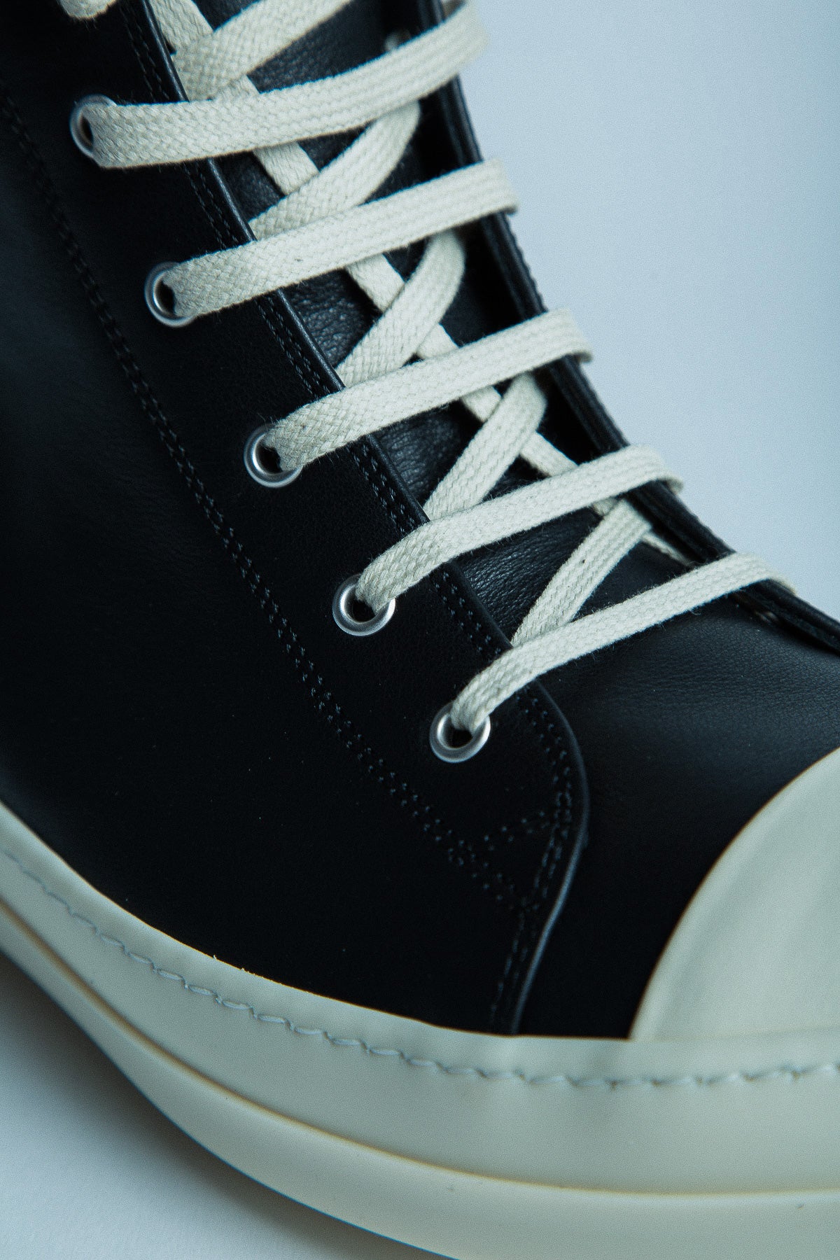 RICK OWENS | HI SNEAKERS - MAXFIELD LA