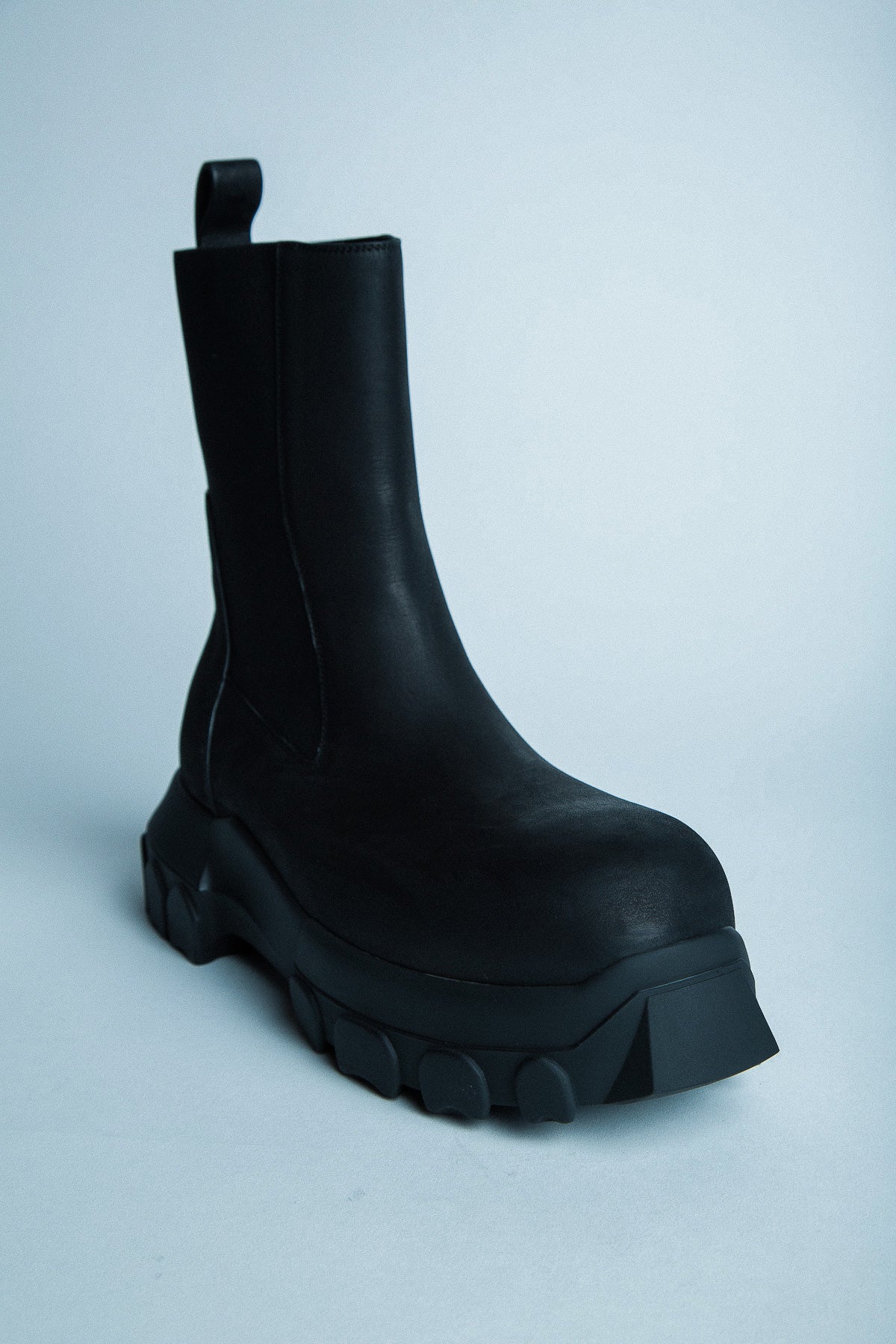 RICK OWENS | BEATLE BOZO TRACTOR BOOTS