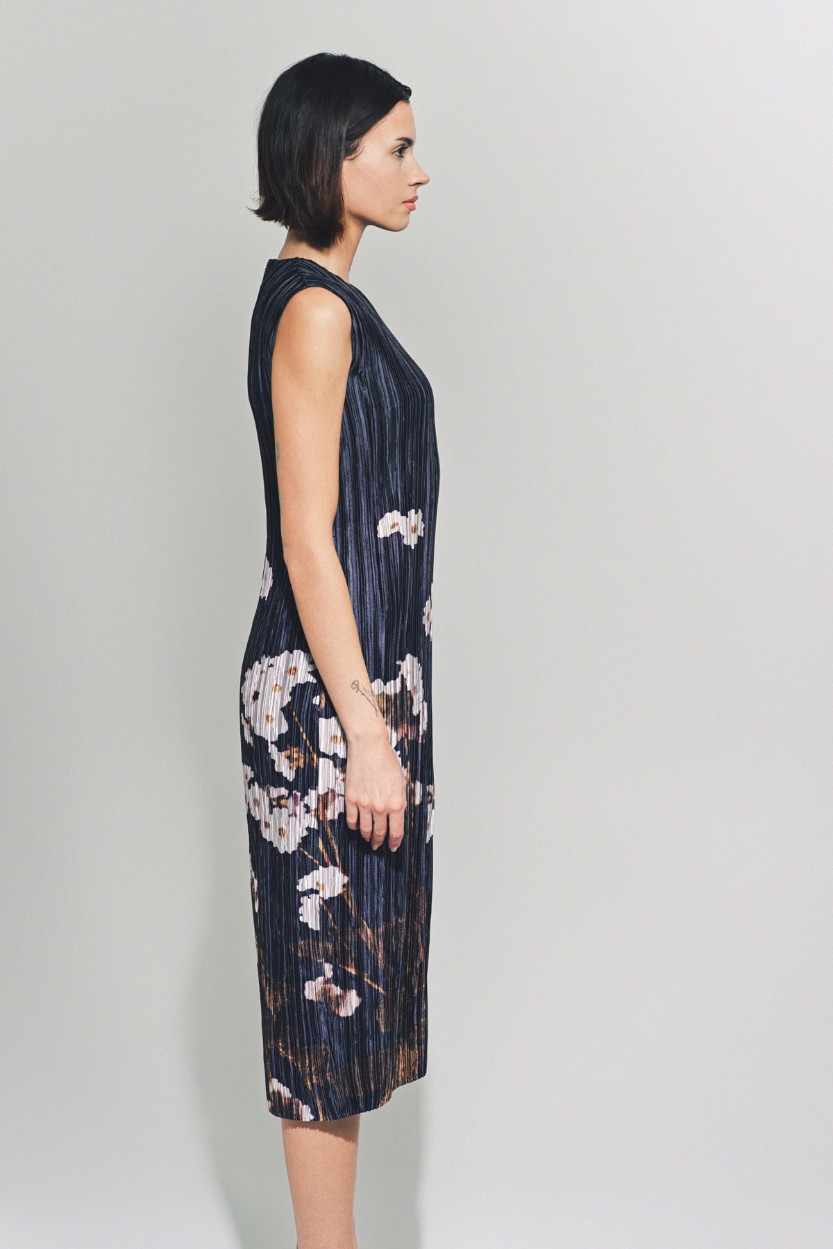 ERDEM | PLEATED SLEEVELESS DRESS - MAXFIELD LA