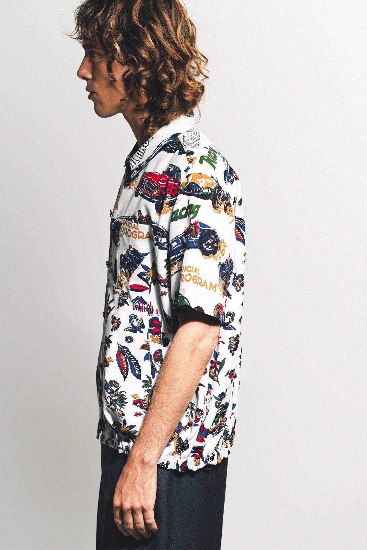 SACAI | CAR RACE SHORT SLEEVE SHIRT