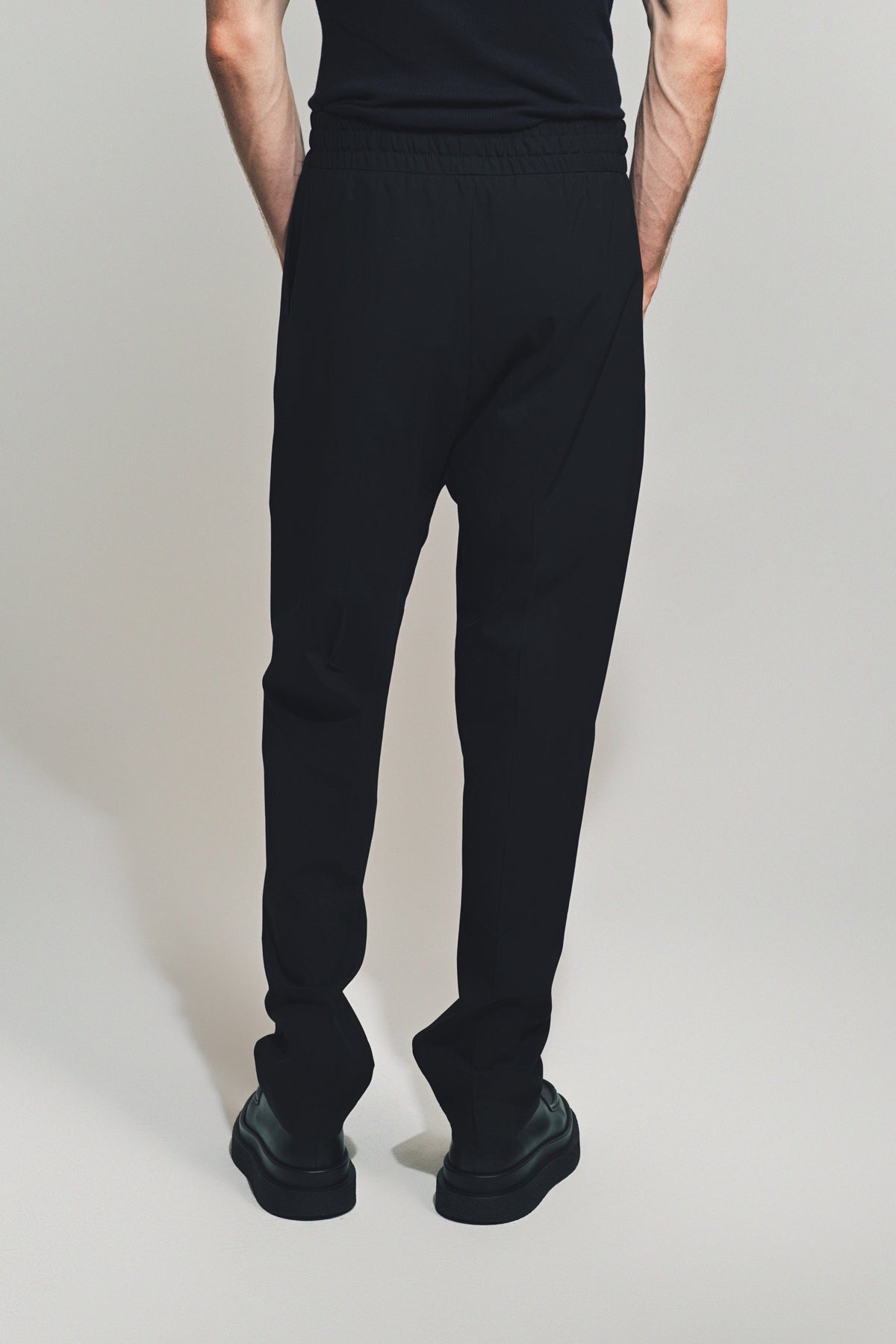 FEAR OF GOD | OXFORD DRAWSTRING ETERNAL PANTS