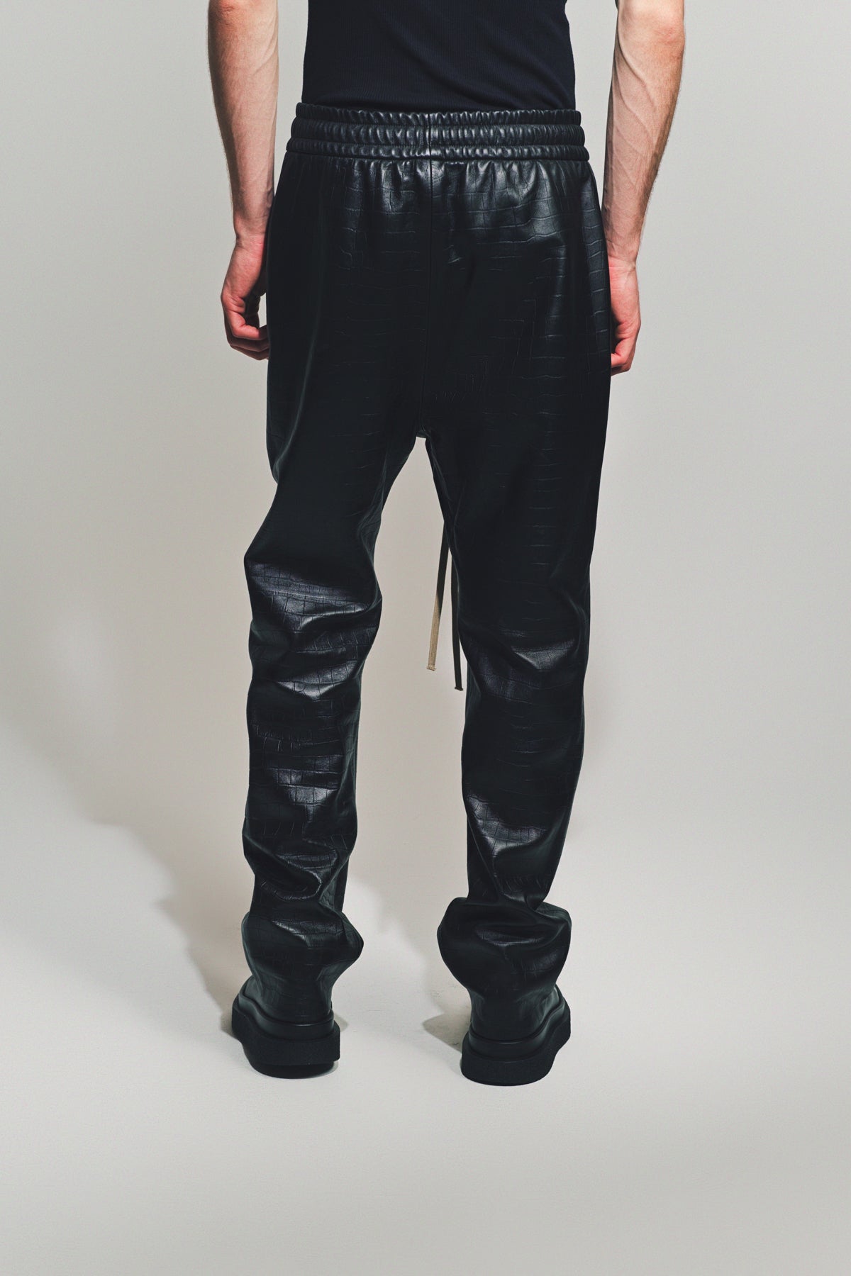 FEAR OF GOD | LEATHER FORUM PANTS