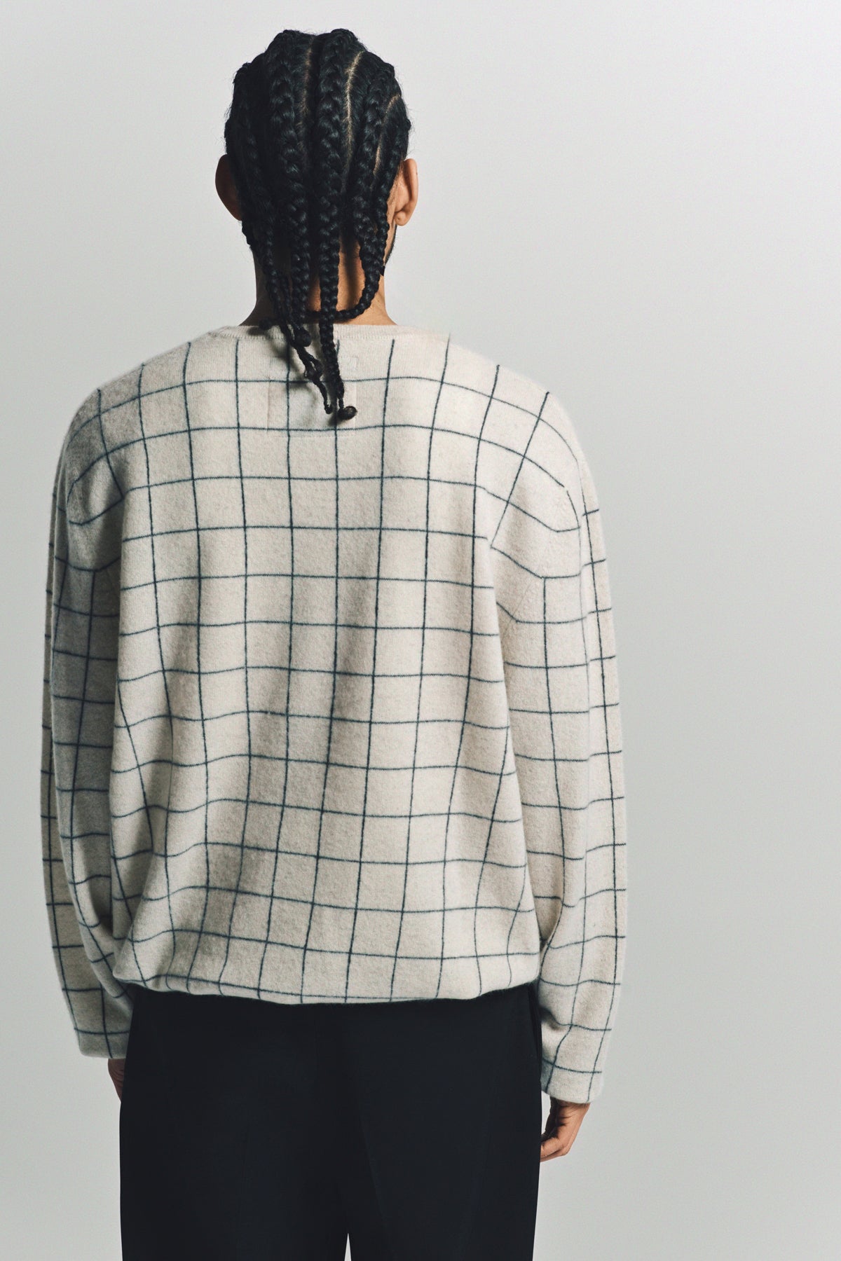 FRENCKENBERGER | BOYFRIEND R-NECK CHECKERED SWEATER - MAXFIELD LA