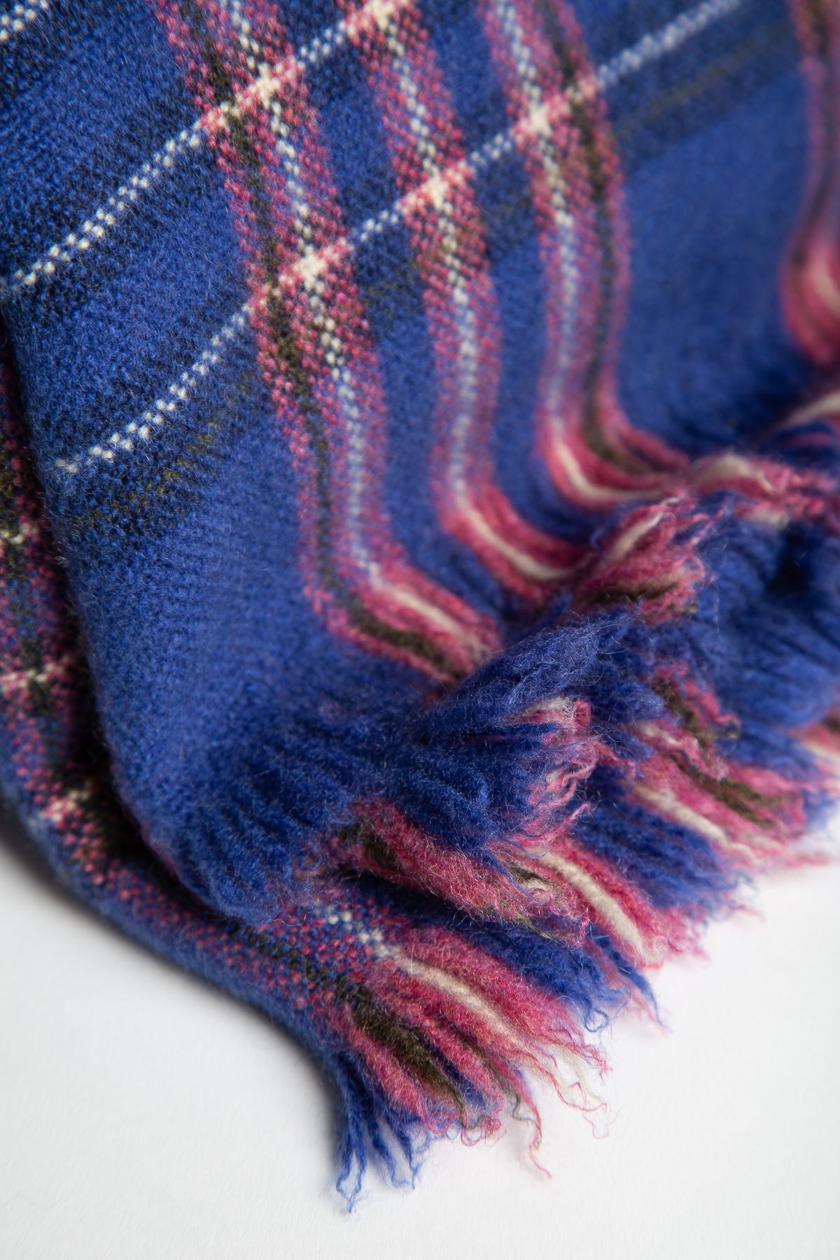 THE ELDER STATESMAN | TARTAN WOVEN THROW