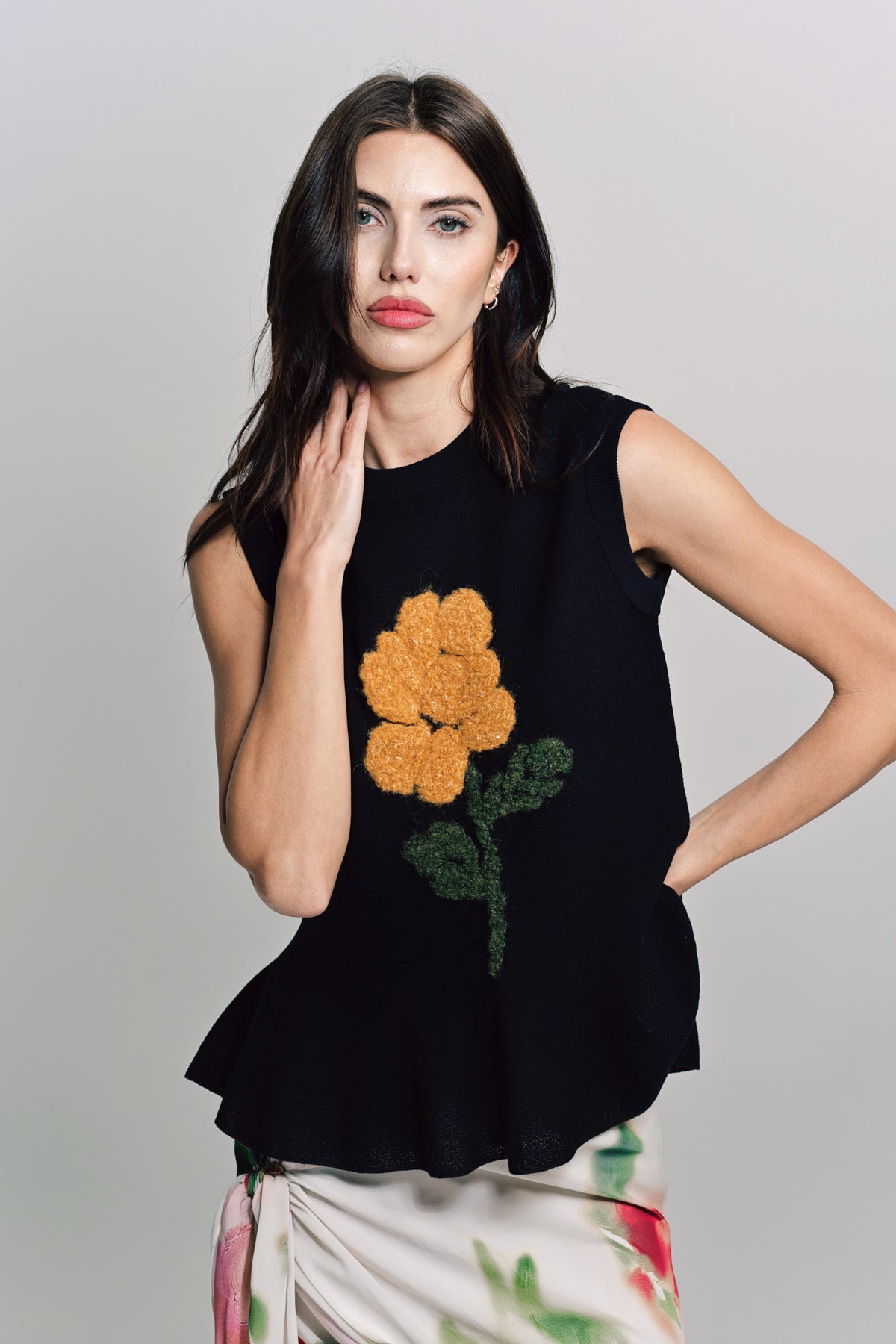 CAROLINE HU | EMBROIDERED FLOWER TANK