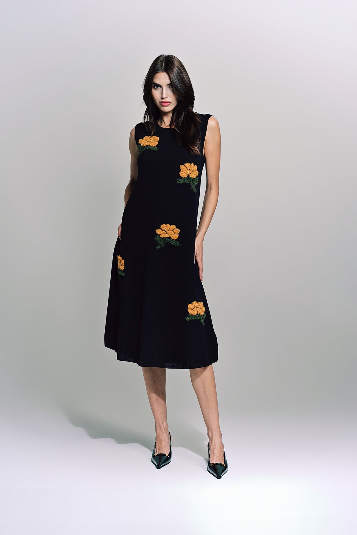 CAROLINE HU | EMBROIDERED FLOWER DRESS