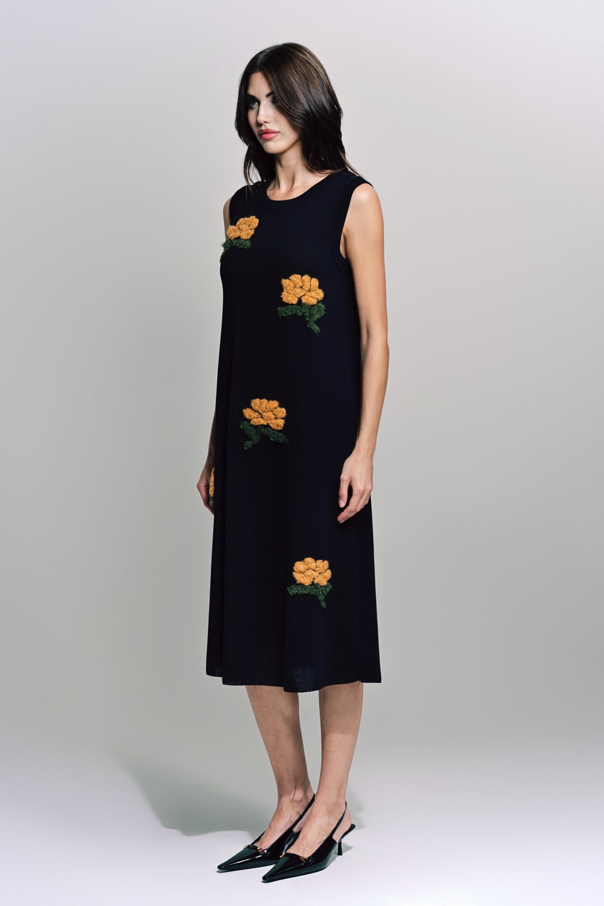 CAROLINE HU | EMBROIDERED FLOWER DRESS