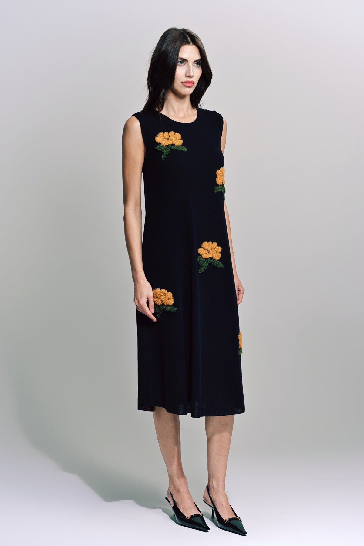 CAROLINE HU | EMBROIDERED FLOWER DRESS