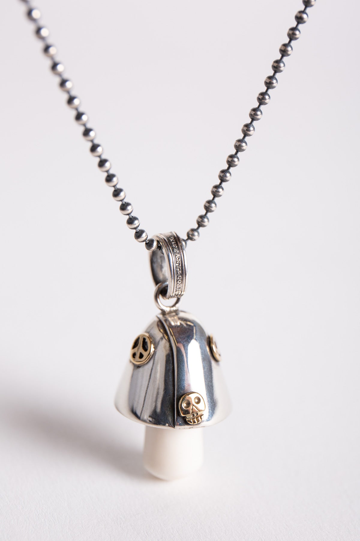 BLIND MAN TOGS | 18K YELLOW GOLD AND STERLING SILVER MUSHROOM NECKLACE