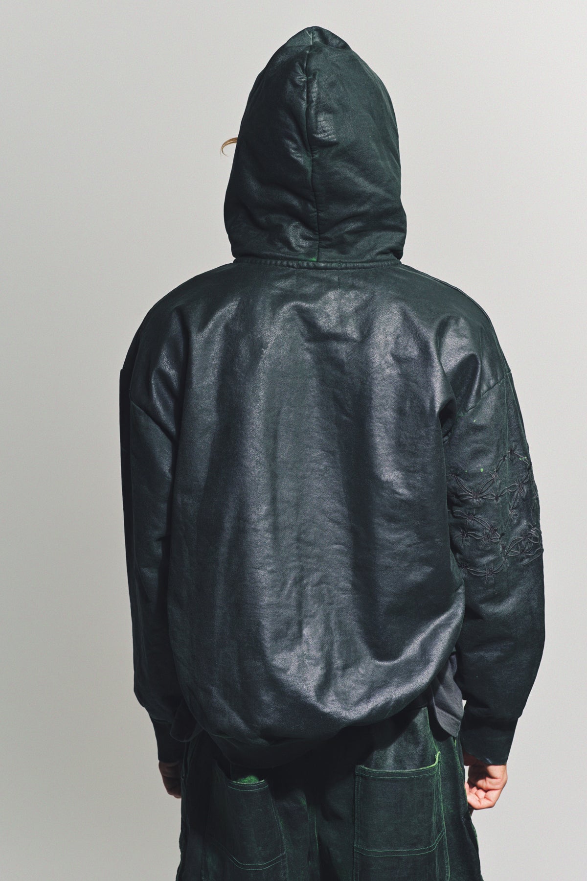 WARREN LOTAS | SHRUNED BARBED HOODIE