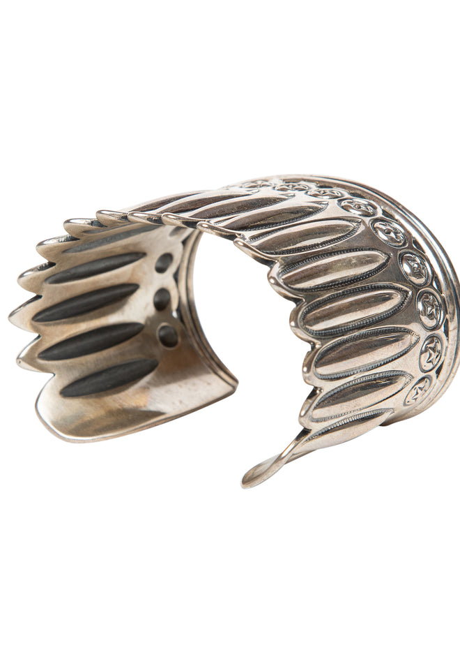 CODY SANDERSON | FEATHER HEAD STAR CUFF