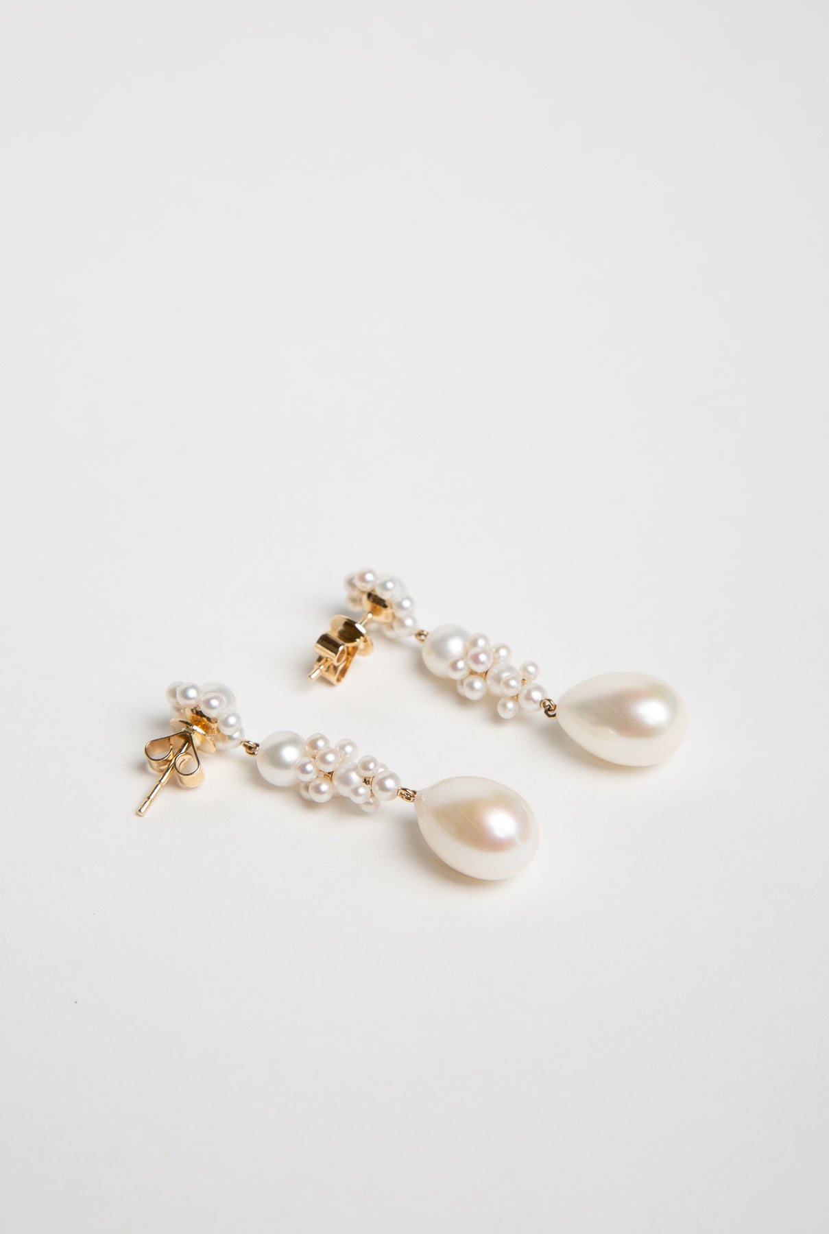 Sophie bille deals brahe pearl earrings