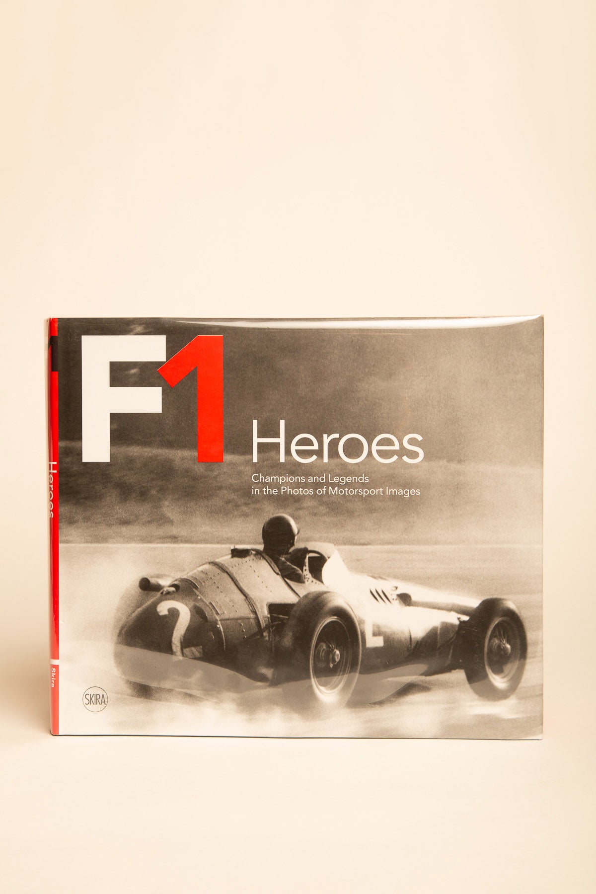 SKIRA | F1 HEROES